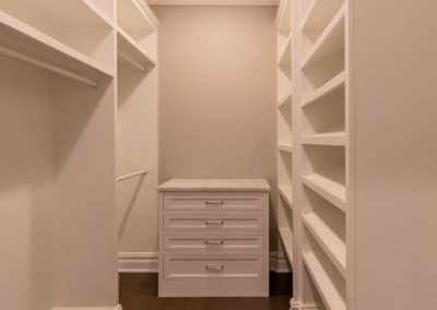 woodland-master-closet-hers-1001h